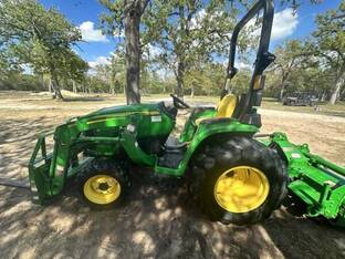 2022 John Deere 3032E