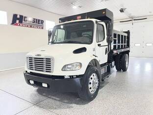 2015 Freightliner BUSINESS CLASS M2 106