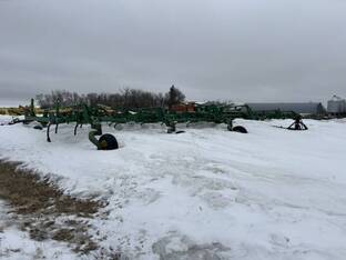 2010 John Deere 2410