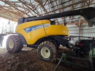 2008 New Holland CR9040