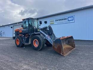 2022 Doosan DL220-7