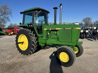 1981 John Deere 4440