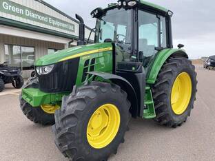 2023 John Deere 6110M