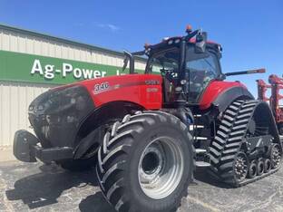2022 Case IH Magnum 340 AFS Row