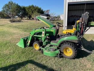 2019 John Deere 1025R