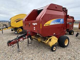 2009 New Holland BR7090