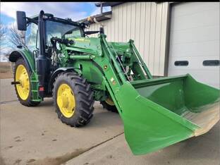 2022 John Deere 6R 145