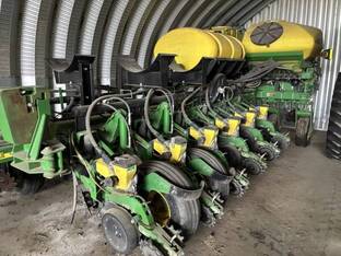 2010 John Deere 1770NT CCS