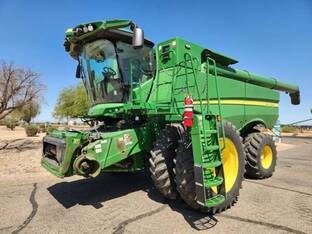 2022 John Deere S770