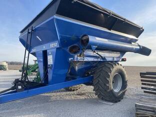 2009 Demco 1050