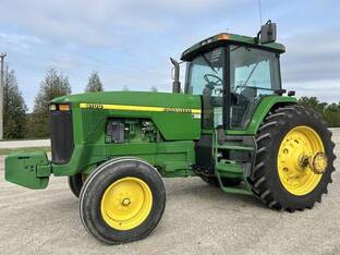 1997 John Deere 8100
