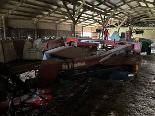 2005 New Holland 1411