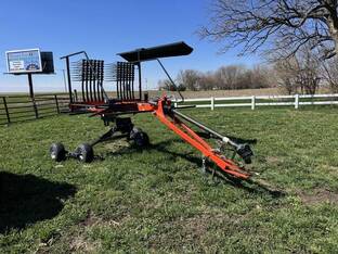 Kubota RA1047T
