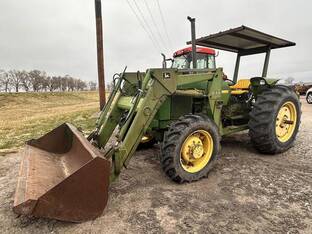 John Deere 2350