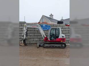 2017 Takeuchi TB290
