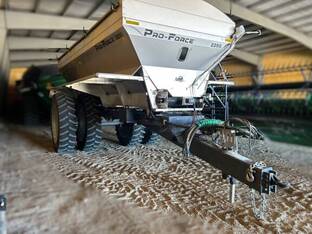 2023 Unverferth 2250