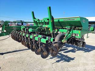 Great Plains SOLID STAND 1500