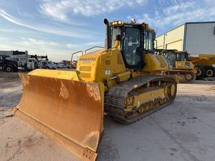 2023 Komatsu D71EX-24