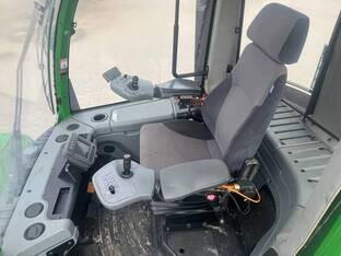 2011 John Deere 1010E