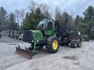 2011 John Deere 1010E