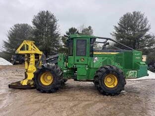2016 John Deere 843L