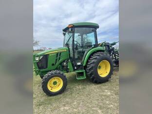 2022 John Deere 4052R