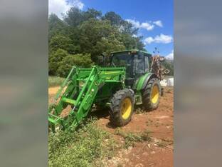 2018 John Deere 5100M