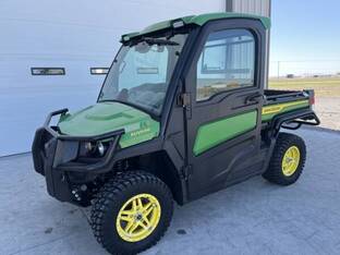 2022 John Deere GATOR XUV 835R