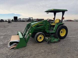 2000 John Deere 4300