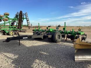 2024 John Deere 2100