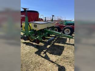 John Deere 1750