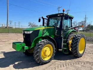 2013 John Deere 7200R