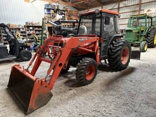 1994 Kubota L4200