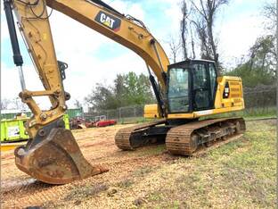 2019 Caterpillar 320