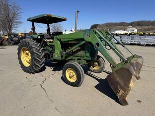 1984 John Deere 2750