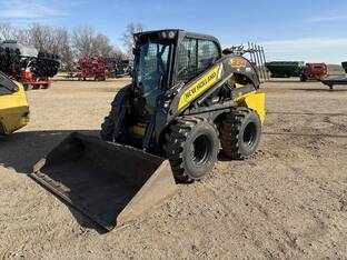 2021 New Holland L334