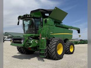 2023 John Deere S790