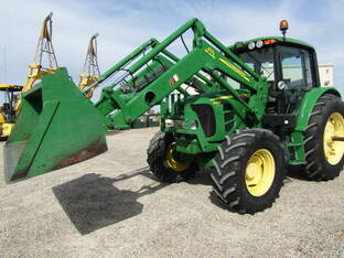 John Deere 6430