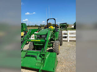 2024 John Deere 4052M