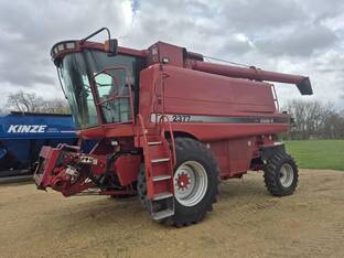 2005 Case IH 2377