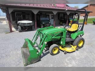 2002 John Deere 2210