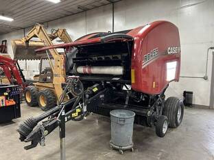 2023 Case IH RB455