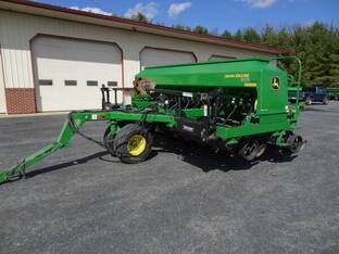 2006 John Deere 1590