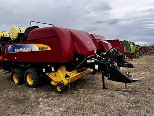 2011 New Holland BB9060