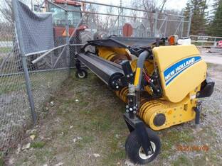 2017 New Holland 380FP