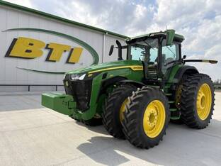 2025 John Deere 8R 340