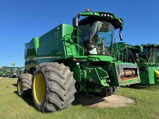 2019 John Deere S780