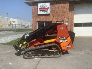 2021 Ditch Witch SK3000