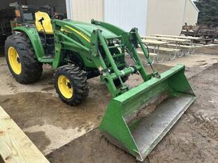 2012 John Deere 4720