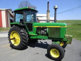 1976 John Deere 4430